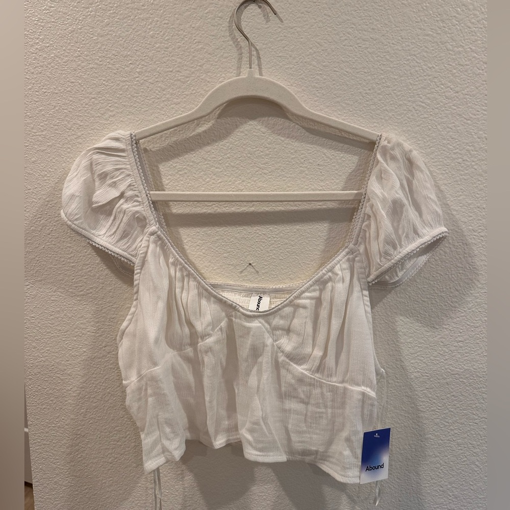 Abound White Puff Sleeve Blouse